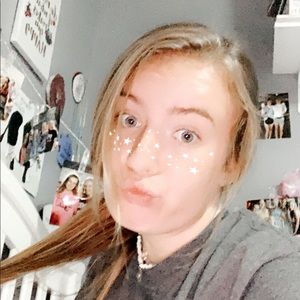 Meet your Posher, Tessa